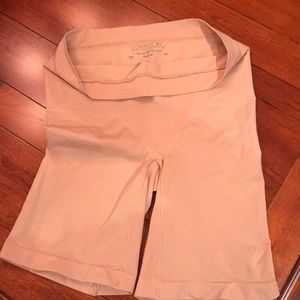 Control It Shape Wear Shorts Nude